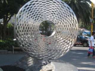 Sliver Sculpture – Newmarket TD Structures - Sliver Sculpture – Virginia King - Newmarket